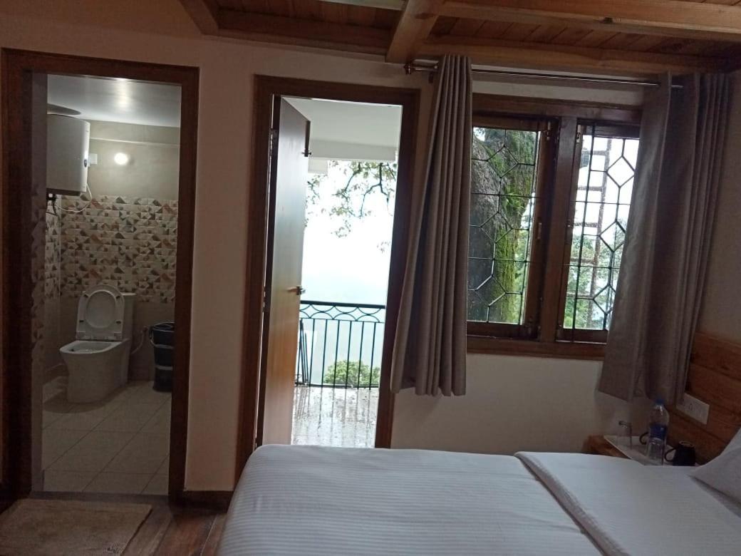 The Kumaon Retreat Hotel Nainital Room photo